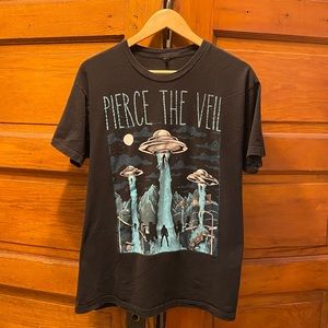 Pierce the Veil T-shirt Black UFOs